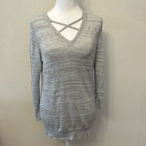 Lety & Me Niki pointelle 3 quarter sleeve light gray sweater Size M New